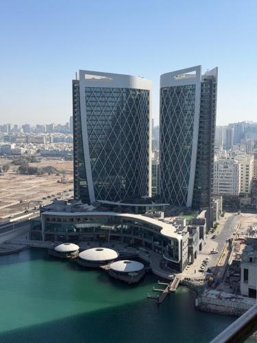 Your Luxury Apartment Al Maryah