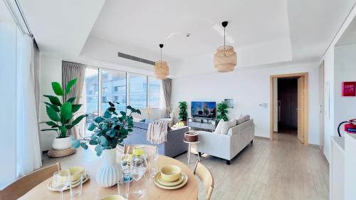 Stylish 1BR in Mayan, Yas Island