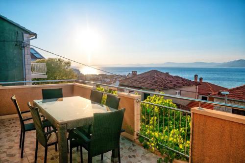 Vacation House on island Brac - Leona