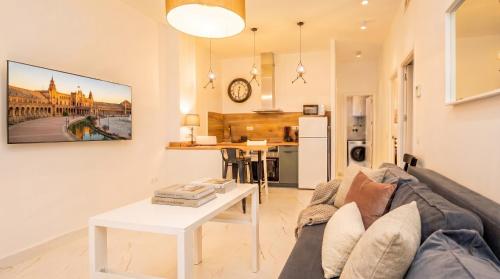 Bright Sunny 2BR Island Kitchen in Los Remedios