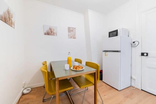 Paris 18eme Appartement Calme Cosy a Montmartre