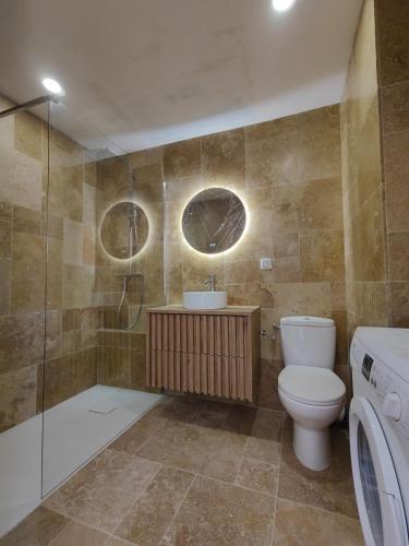 Beautiful 2 bedrooms appartment in Antibes old city