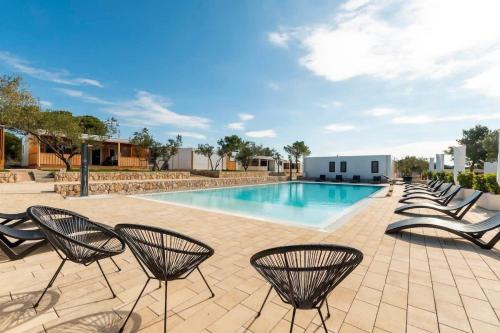 Mobile home SI ACE Holiday Village Twins Pakoštane with pool, Croatia