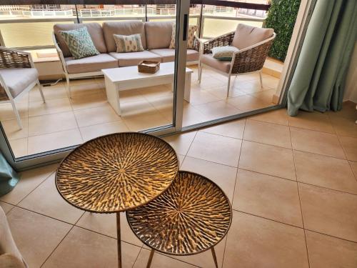 New elegant sea and pool views in Los Cristianos