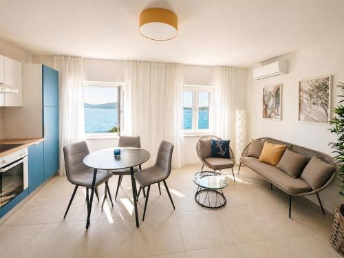Stella Apartments