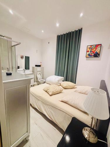 Appartement near Rue d Antibes