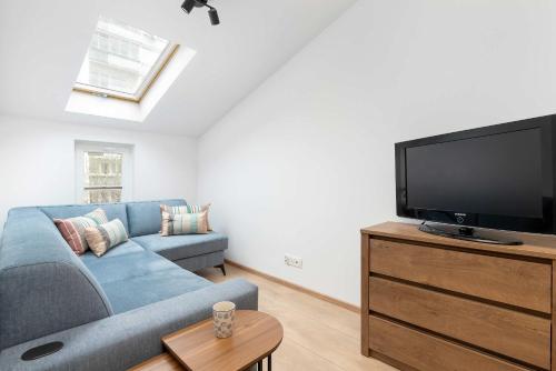 Functional & Cozy Apartment Near the Beach by Noclegi Renters