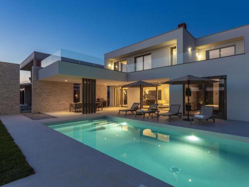 Villa Design Emily White by Interhome
