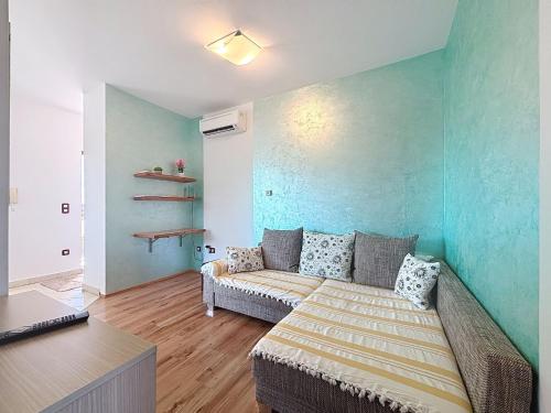 Apartment Adri-2 by Interhome
