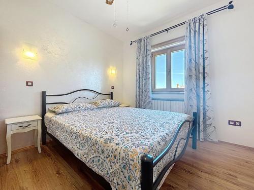 Apartment Adri-2 by Interhome
