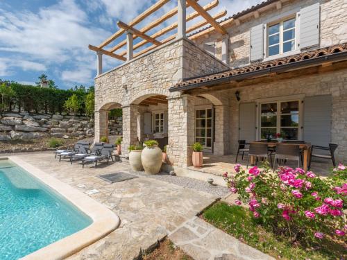 Holiday Home Habibi by Interhome