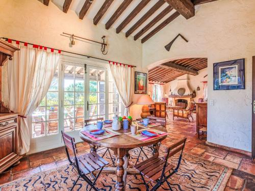 Holiday Home Les Boissines by Interhome