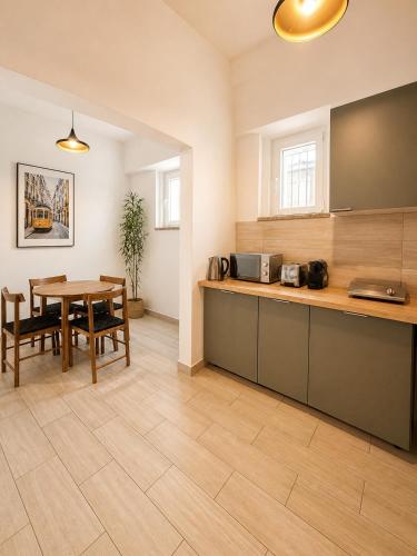 APARTMENT IN ANJOS Lisboa