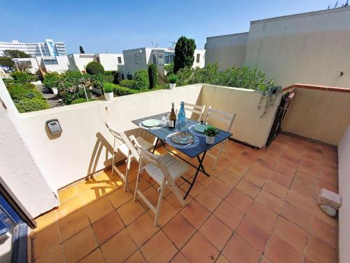 Apartment Les Supers Marines-2 by Interhome