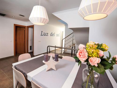 Holiday Home Luz del Sol-5 by Interhome