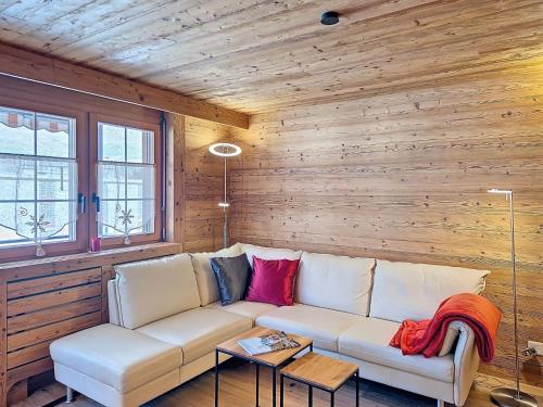 Apartment Les Violettes-4 by Interhome