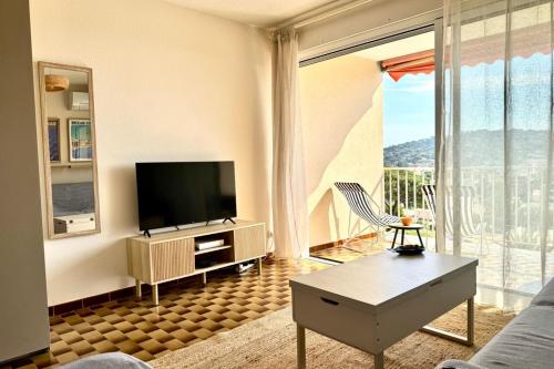 Studio with pool and balcony in Sainte-Maxime