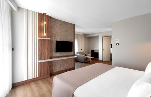 King Suite