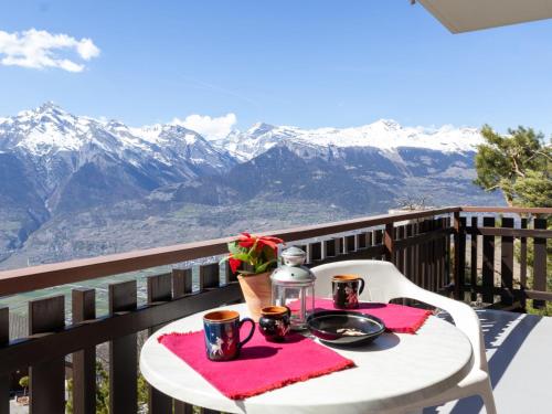 Apartment Edelweiss by Interhome