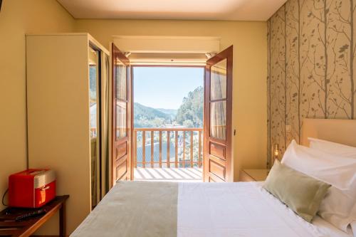 Adelaide Hotel