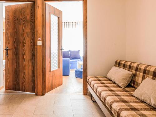 Apartment Ramuge A45 by Interhome