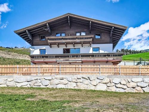 Holiday Home Panoramablick Tauern by Interhome