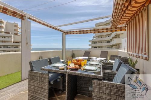 BENAL BEACH with Large Terrace and Sea Views