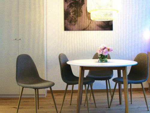Longstay Stylish Modern Studio - U4, Naschmarkt area