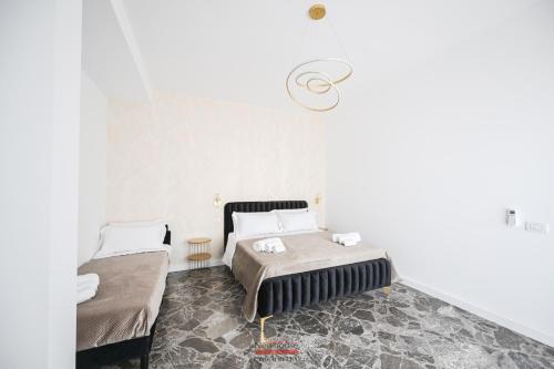 Newhouse CAVOUR Deluxe photo 66