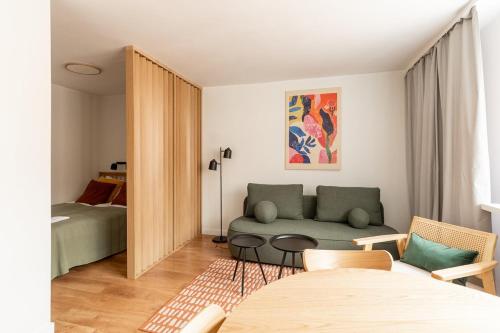 Warsaw Concierge Omotenashi