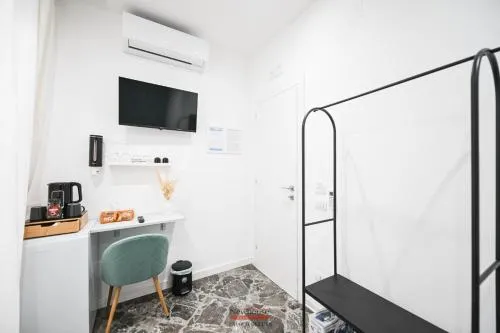 Newhouse CAVOUR Deluxe photo 10