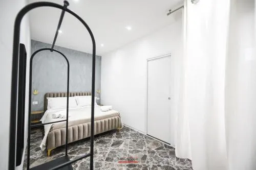 Newhouse CAVOUR Deluxe photo 8