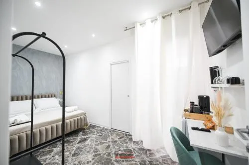 Newhouse CAVOUR Deluxe photo 7