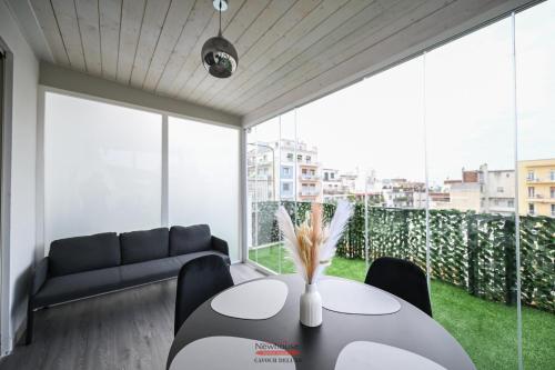 Newhouse CAVOUR Deluxe photo 85