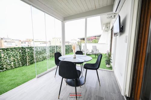 Newhouse CAVOUR Deluxe photo 64