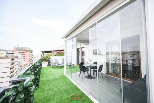 Newhouse CAVOUR Deluxe photo 92