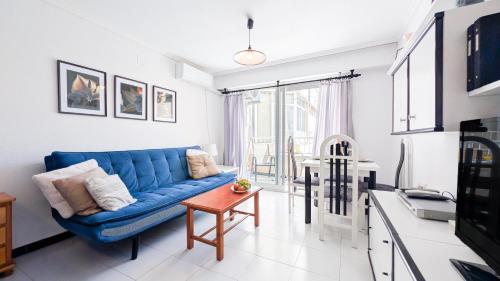 Cosy apartment 200m from the sea