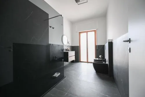 Newhouse CAVOUR Deluxe photo 53