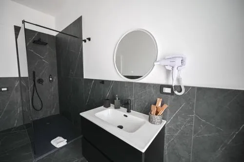 Newhouse CAVOUR Deluxe photo 56
