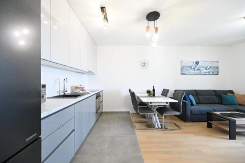 Luxury Nero Apartment