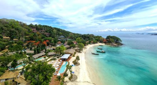 OUTRIGGER Phi Phi Island Resort — Beach