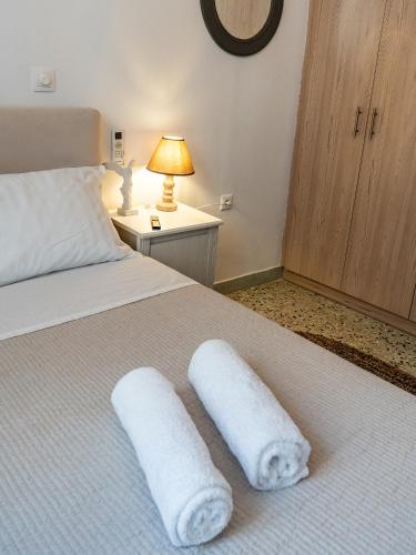 Athens Center Apartment near Metro & Attractions