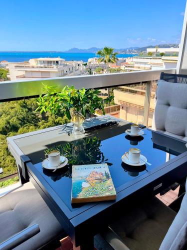 Panoramic Sea View with pool 4ppl - Juan les Pins