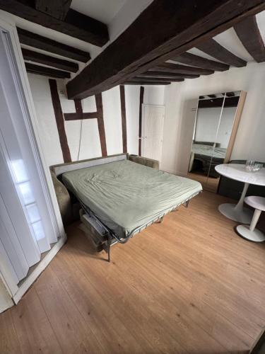 Cozy, newly renovated studio in the heart of Saint-Germain - 6th arrondissement