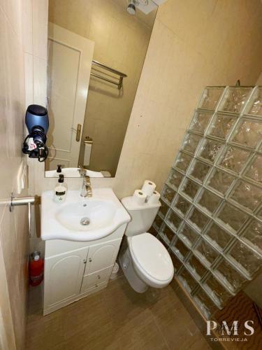 2-bedroom bungalow & roof terrace & community pool