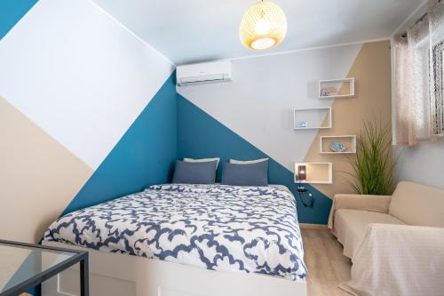 Artemis Boutique House