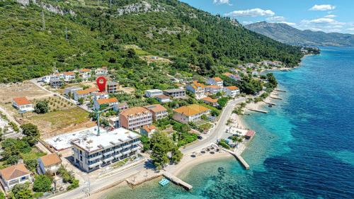 Apartments by the sea Kuciste - Perna, Peljesac - 4538