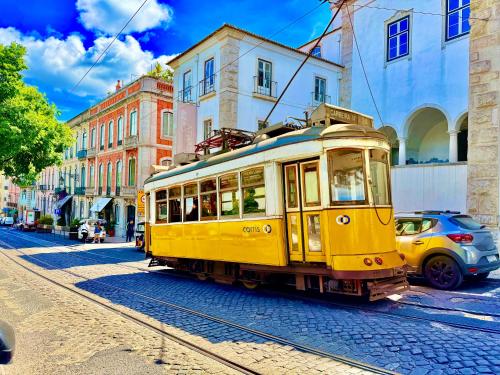 Mouros Lisbon Center