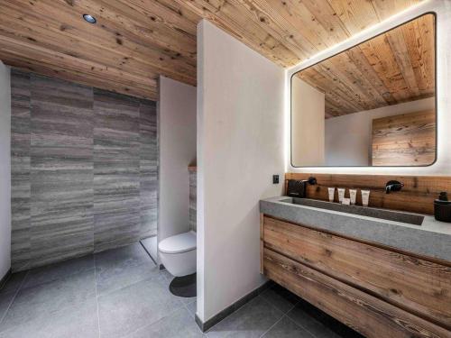 Appartement exceptionnel, accès skis aux pieds