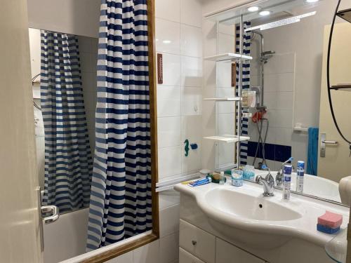 Appartement clim, parking, vue mer - 4 pers. - FR-1-874-86